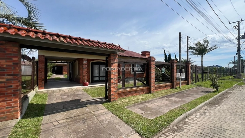 Casa com 03 dormitórios a venda em Rainha do Mar: 2ª foto da galeria de imagens do imóvel
