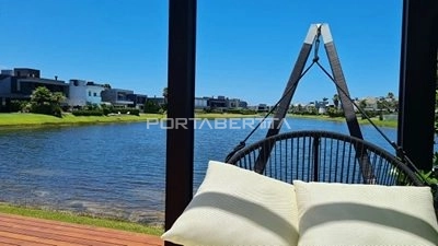 Sobrado beira lago, mobiliado e decorado, condomínio Enseada.: 9ª foto da galeria de imagens do imóvel