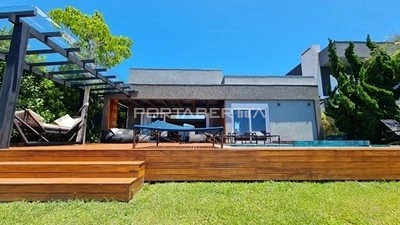 Sobrado beira lago, mobiliado e decorado, condomínio Enseada.: 4ª foto da galeria de imagens do imóvel