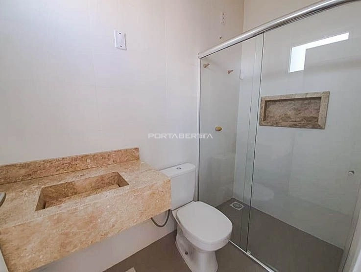 Casa com 04 suítes à venda no condomínio Las Palmas em Xangri-lá RS: 4ª foto da galeria de imagens do imóvel