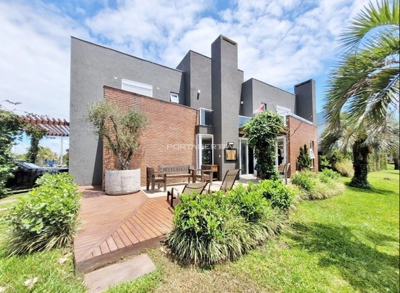 Casa com 04 suítes à venda no condomínio Acqualina em Xangri-lá RS: 26ª foto da galeria de imagens do imóvel