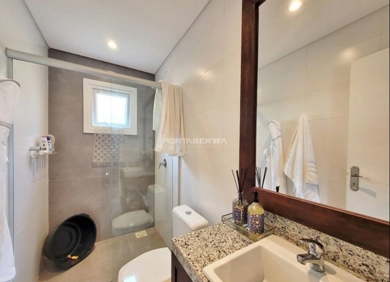 Casa com 04 suítes à venda no condomínio Acqualina em Xangri-lá RS: 4ª foto da galeria de imagens do imóvel
