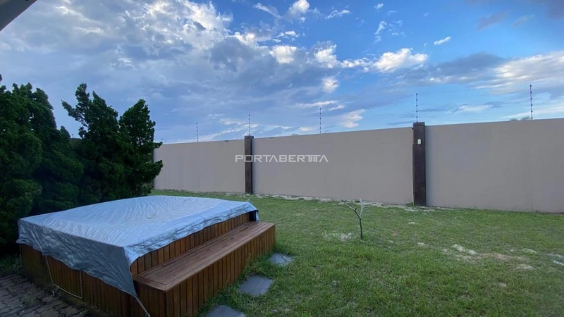Casa com 04 dormitórios no condomínio Riviera em Xangri-lá RS: 6ª foto da galeria de imagens do imóvel