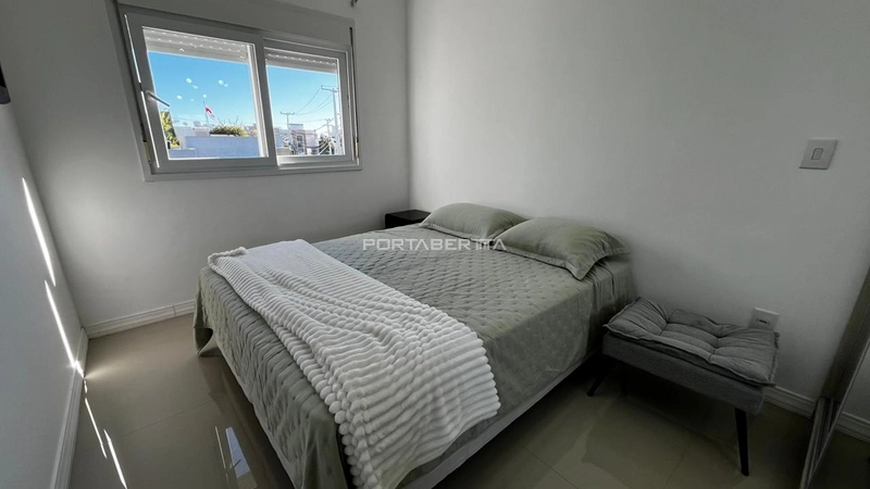 Casa com 04 suítes à venda no condomínio Las Palmas em Xangri-lá RS: 3ª foto da galeria de imagens do imóvel