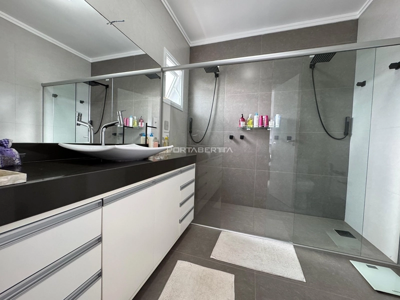 Casa com 04 suítes à venda no condomínio Las Palmas em Xangri-lá RS: 11ª foto da galeria de imagens do imóvel