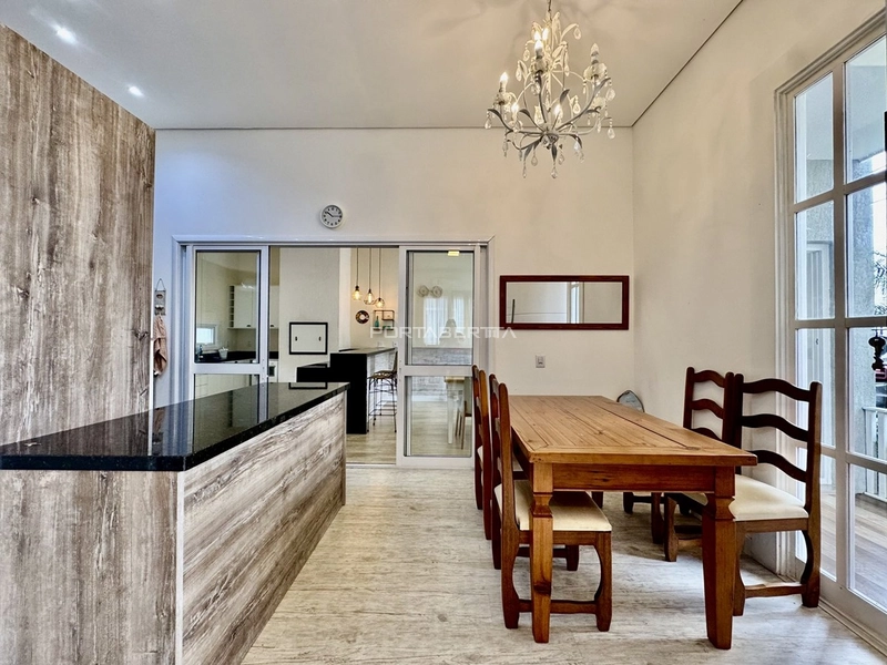 Casa térrea mobiliada, condomínio Sea Coast: 2ª foto da galeria de imagens do imóvel
