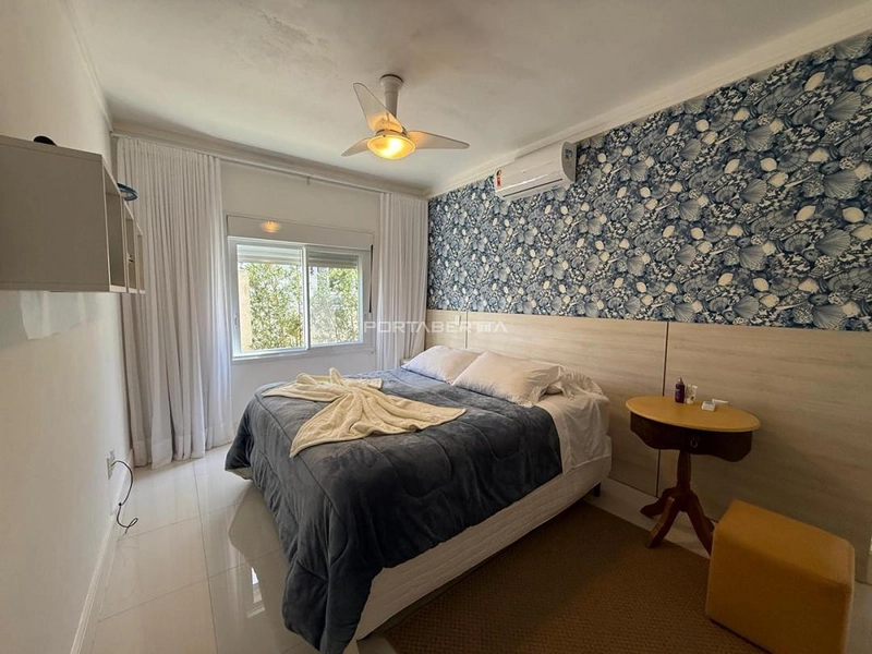 Casa com 03 suítes à venda no condomínio Las Palmas em Xangri-lá RS: 5ª foto da galeria de imagens do imóvel