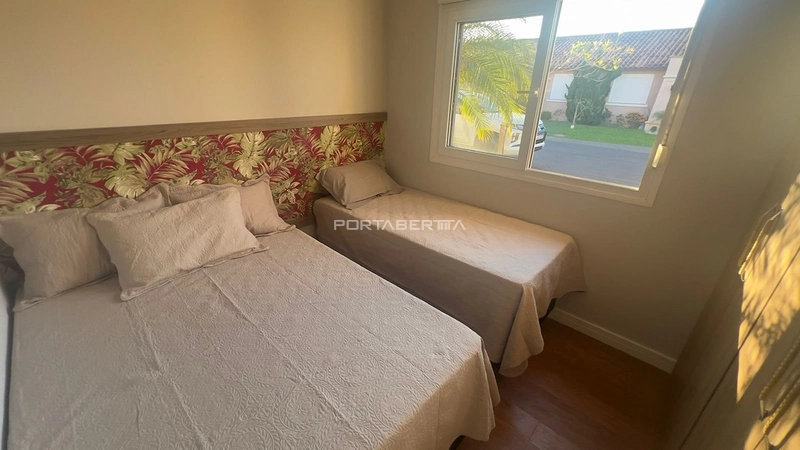 Casa com 03 dormitórios, mobiliada no condomínio Casa Hermosa em Xangri-lá: 7ª foto da galeria de imagens do imóvel