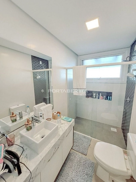 Casa com 04 suítes no condomínio Riviera em Xangri-lá RS: 9ª foto da galeria de imagens do imóvel