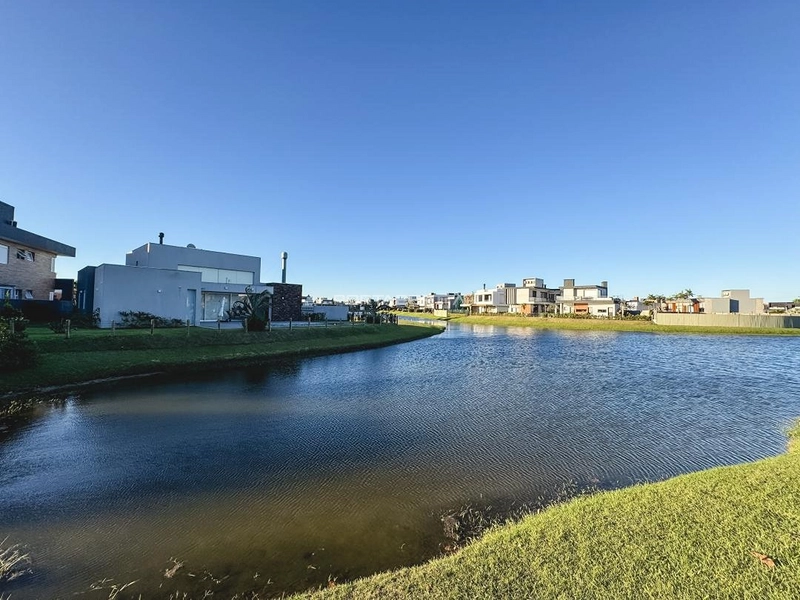 Casa com 06 suítes no condomínio Riviera em Xangri-lá RS: 22ª foto da galeria de imagens do imóvel