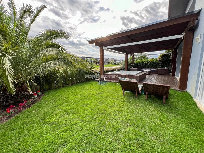Casa térrea, mobiliada e decorada, condomínio Enseada.: 14ª foto da galeria de imagens do imóvel