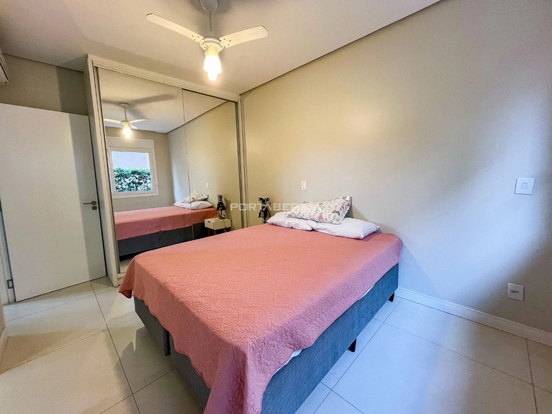 Casa térrea, mobiliada e decorada, condomínio Enseada.: 10ª foto da galeria de imagens do imóvel