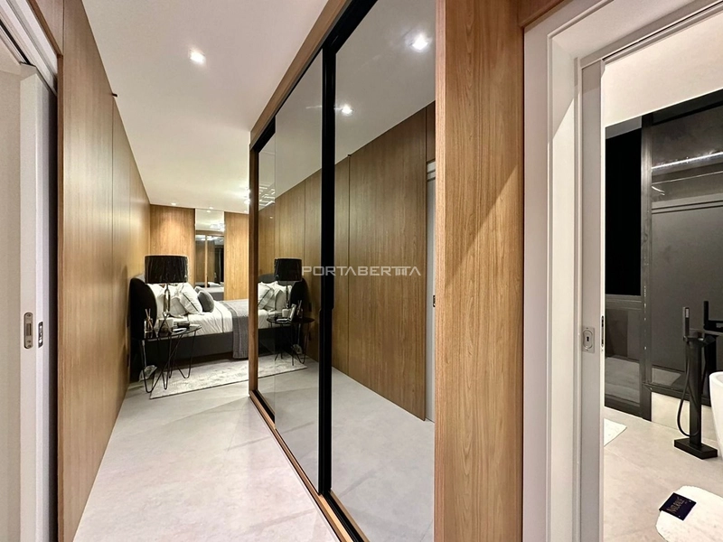 Sobrado beira lago, mobiliado e decorado, condomínio Sense: 17ª foto da galeria de imagens do imóvel