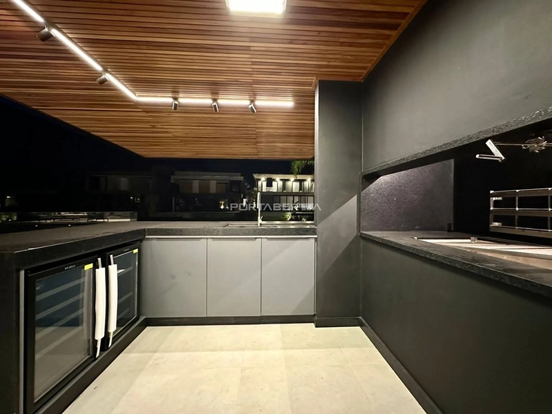 Sobrado beira lago, mobiliado e decorado, condomínio Sense: 27ª foto da galeria de imagens do imóvel