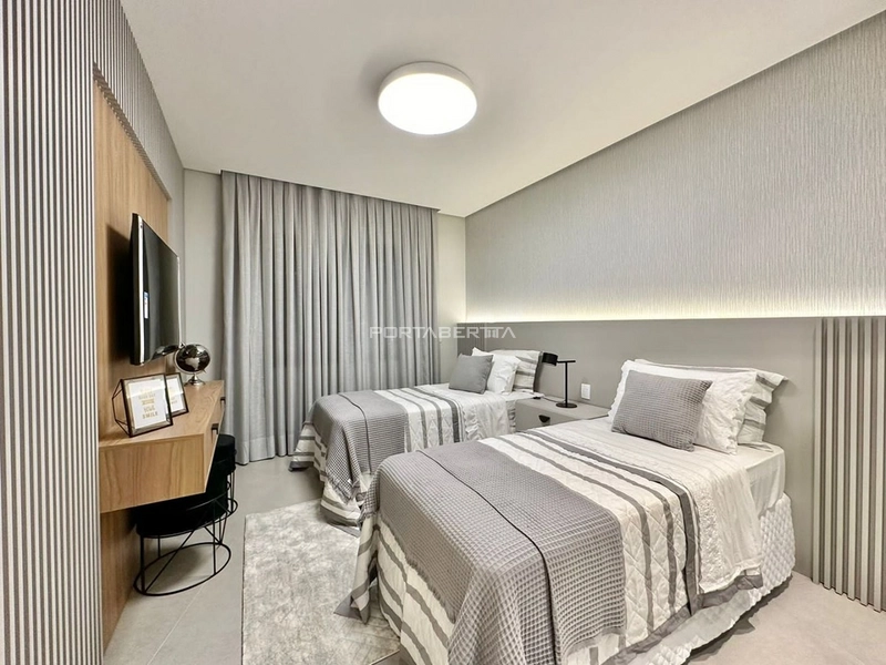 Sobrado beira lago, mobiliado e decorado, condomínio Sense: 9ª foto da galeria de imagens do imóvel