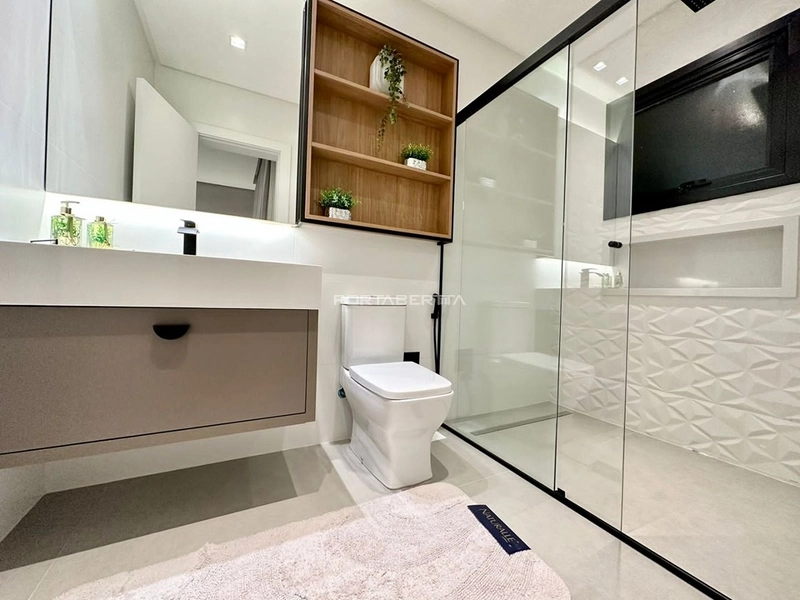 Sobrado beira lago, mobiliado e decorado, condomínio Sense: 7ª foto da galeria de imagens do imóvel