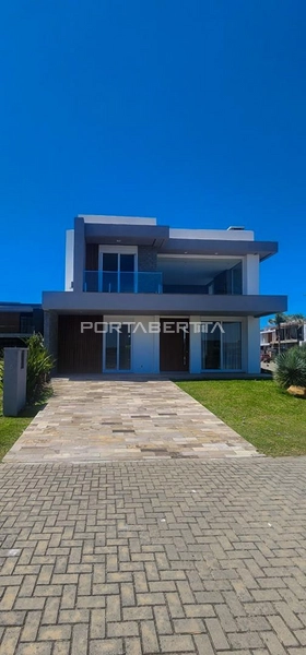 Sobrado, 4 suítes, condomínio Sunset: 1ª foto da galeria de imagens do imóvel