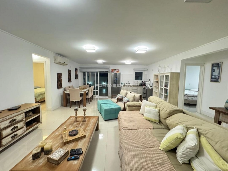 Casa com 04 suítes, frente lago no condomínio Casa Hermosa em Xangri-lá: 16ª foto da galeria de imagens do imóvel