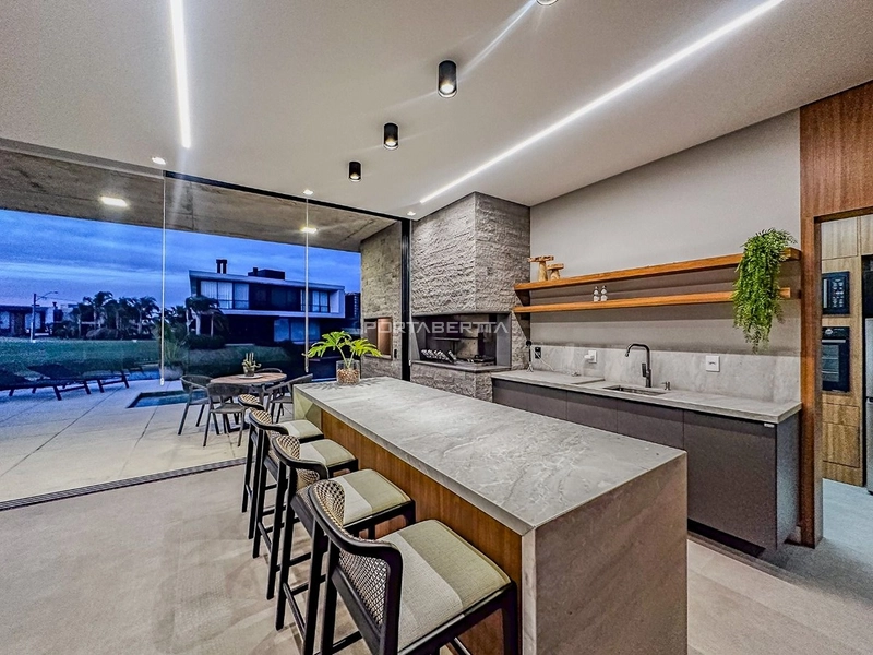 Sobrado beira lago, mobiliado e decorado, condomínio Sense: 31ª foto da galeria de imagens do imóvel