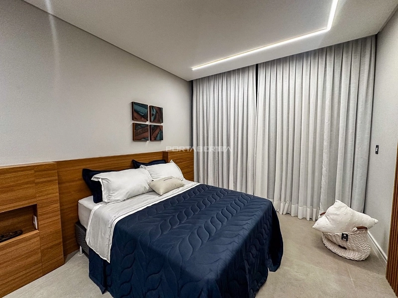 Sobrado beira lago, mobiliado e decorado, condomínio Sense: 9ª foto da galeria de imagens do imóvel