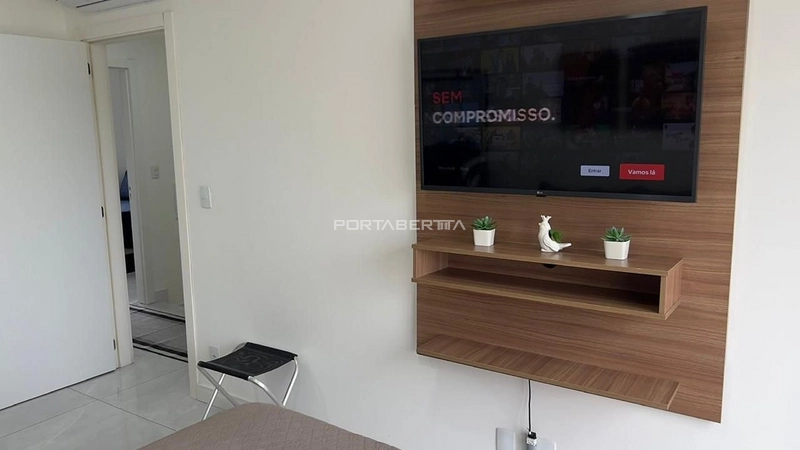 Sobrado mobiliado e decorado, condomínio Páteo Marbella: 4ª foto da galeria de imagens do imóvel
