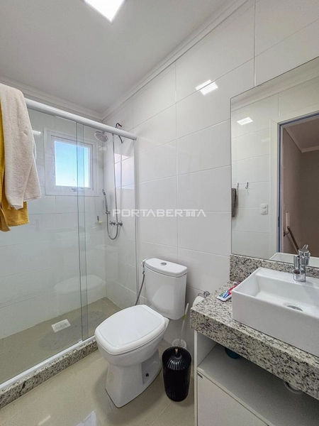 Sobrado com 03 dormitórios no condomínio Páteo Marbella em Xangri-lá RS: 10ª foto da galeria de imagens do imóvel