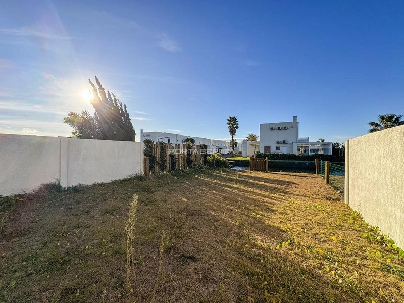 Sobrado com 03 dormitórios no condomínio Páteo Marbella em Xangri-lá RS: 11ª foto da galeria de imagens do imóvel