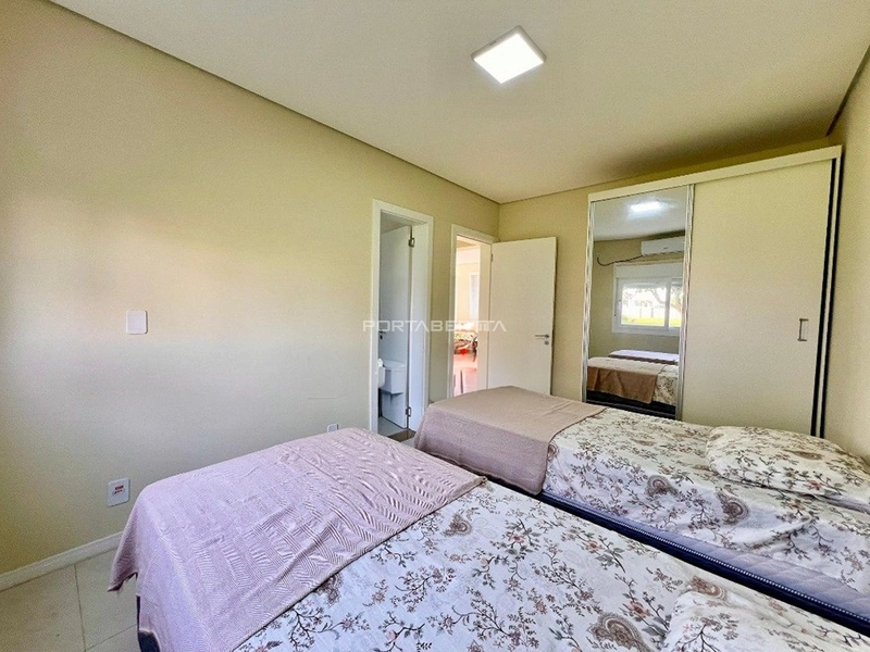 Casa com 03 suítes no condomínio Riviera em Xangri-lá RS: 3ª foto da galeria de imagens do imóvel