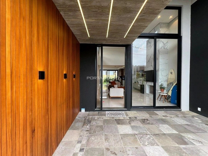 Casa térrea com 04 suítes frente Norte a venda no condomínio Blue em Xangri-lá RS: 3ª foto da galeria de imagens do imóvel