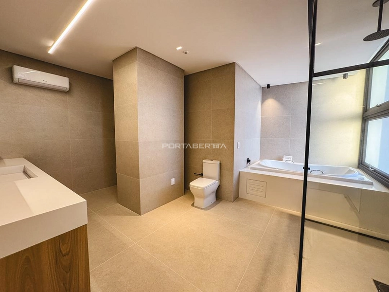 Sobrado beira lago, mobiliado e decorado, condomínio Enseada.: 14ª foto da galeria de imagens do imóvel