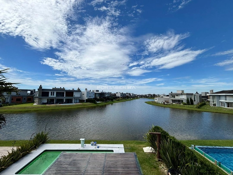 Casa com 04 suítes no condomínio Riviera em Xangri-lá RS: 15ª foto da galeria de imagens do imóvel