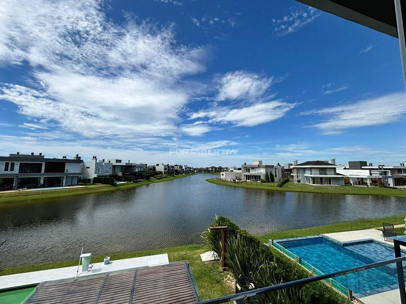 Casa com 04 suítes no condomínio Riviera em Xangri-lá RS: 11ª foto da galeria de imagens do imóvel