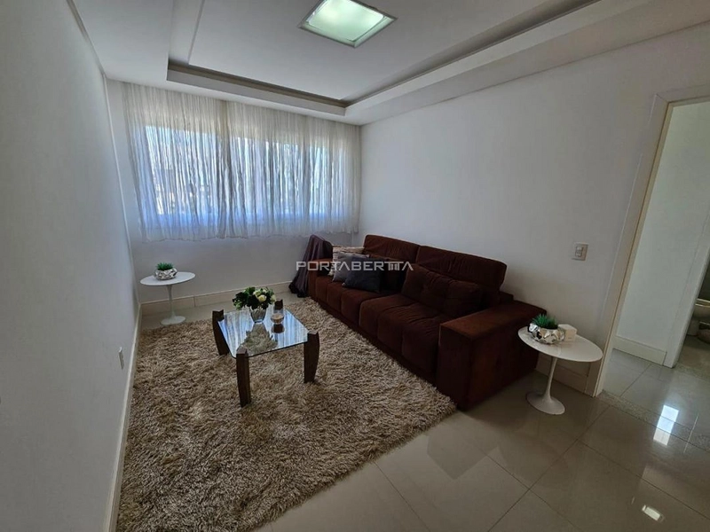 Sobrado esquina, mobiliado e decorado, condomínio Enseada.: 3ª foto da galeria de imagens do imóvel
