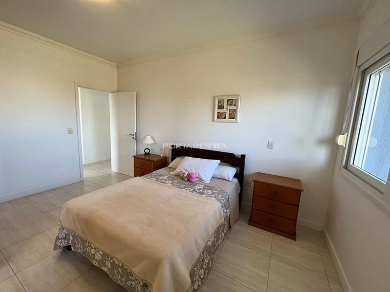 Casa com 05 dormitórios no condomínio Riviera em Xangri-lá RS: 10ª foto da galeria de imagens do imóvel