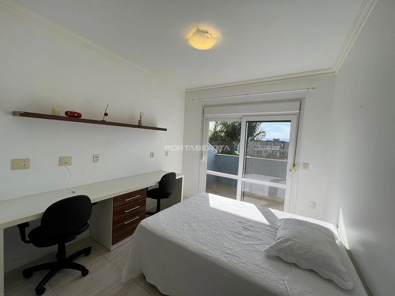 Casa com 05 dormitórios no condomínio Riviera em Xangri-lá RS: 3ª foto da galeria de imagens do imóvel