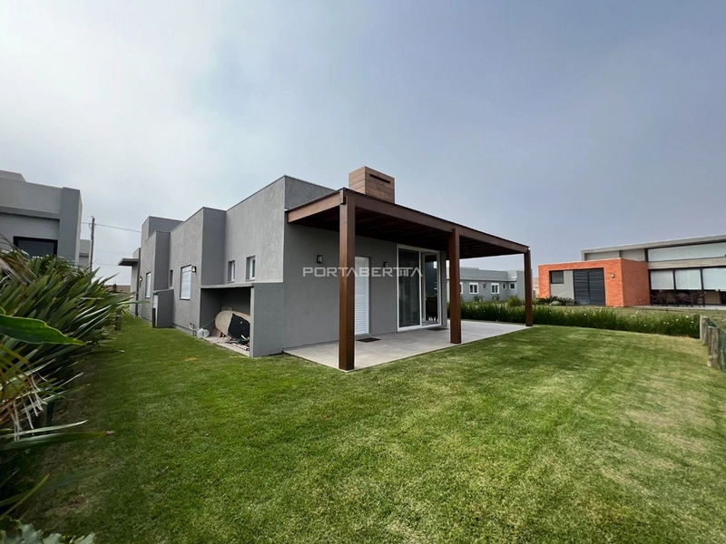 Casa com 03 suítes no condomínio Riviera em Xangri-lá RS: 15ª foto da galeria de imagens do imóvel