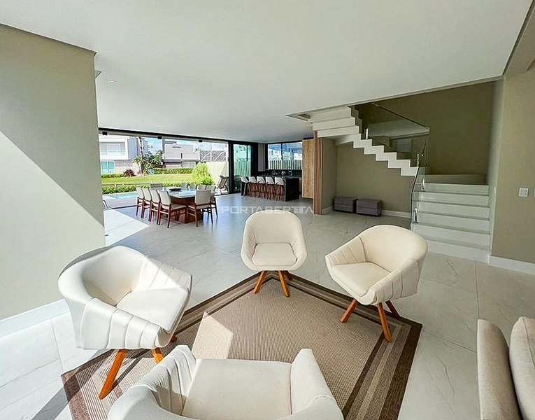 Sobrado beira lago, mobiliado e decorado, condomínio Enseada.: 24ª foto da galeria de imagens do imóvel