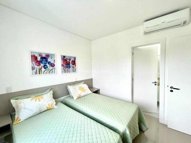 Casa com 04 suítes no condomínio Riviera em Xangri-lá RS: 2ª foto da galeria de imagens do imóvel