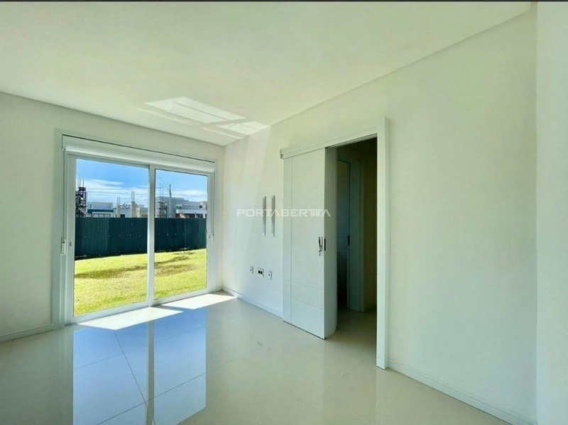 Casa com 04 suítes de esquina a venda no condomínio Blue em Xangri-lá RS: 8ª foto da galeria de imagens do imóvel