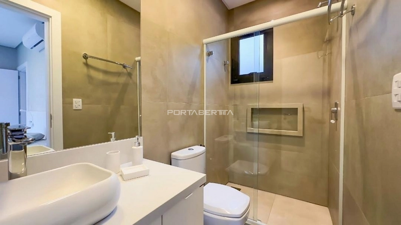 Casa térrea mobiliada e decorada, condomínio Sunset: 2ª foto da galeria de imagens do imóvel