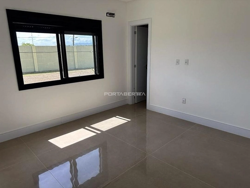 Casa térrea com 04 suítes frente Leste a venda no condomínio Blue em Xangri-lá RS: 10ª foto da galeria de imagens do imóvel
