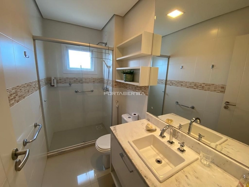 Casa com 05 dormitórios no condomínio Ventura em Xangri-lá RS: 20ª foto da galeria de imagens do imóvel