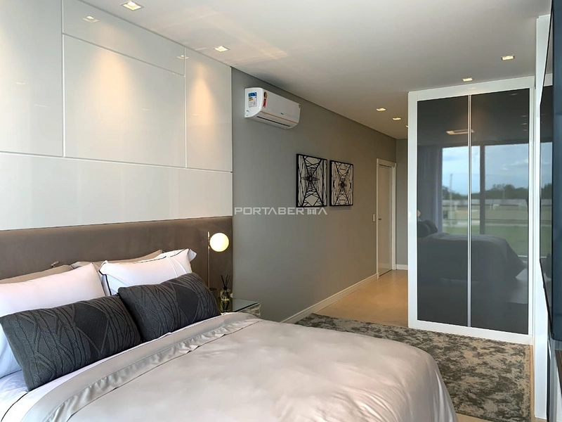 Sobrado beira lago, mobiliado e decorado, condomínio Sense: 17ª foto da galeria de imagens do imóvel