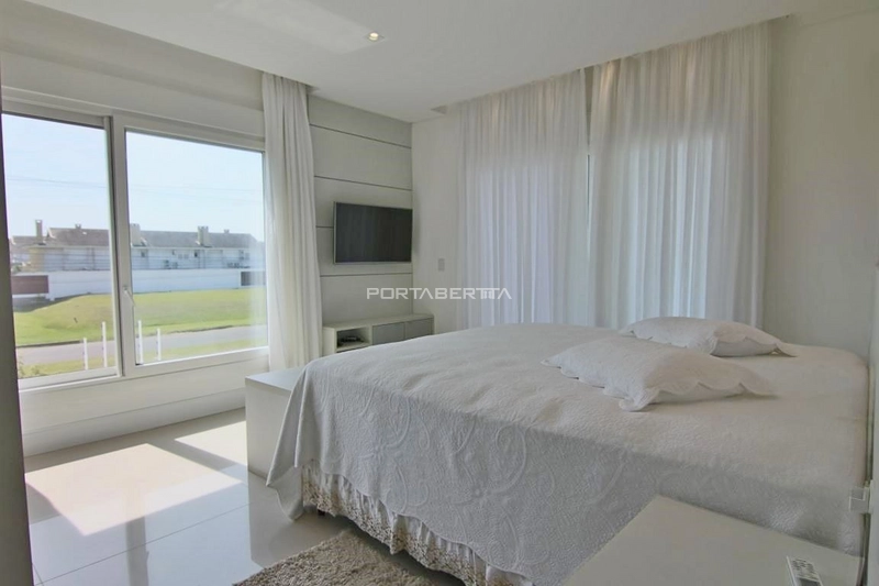 Casa à venda com 05 suítes no condomínio Playa Vista em Xangri-lá RS: 14ª foto da galeria de imagens do imóvel