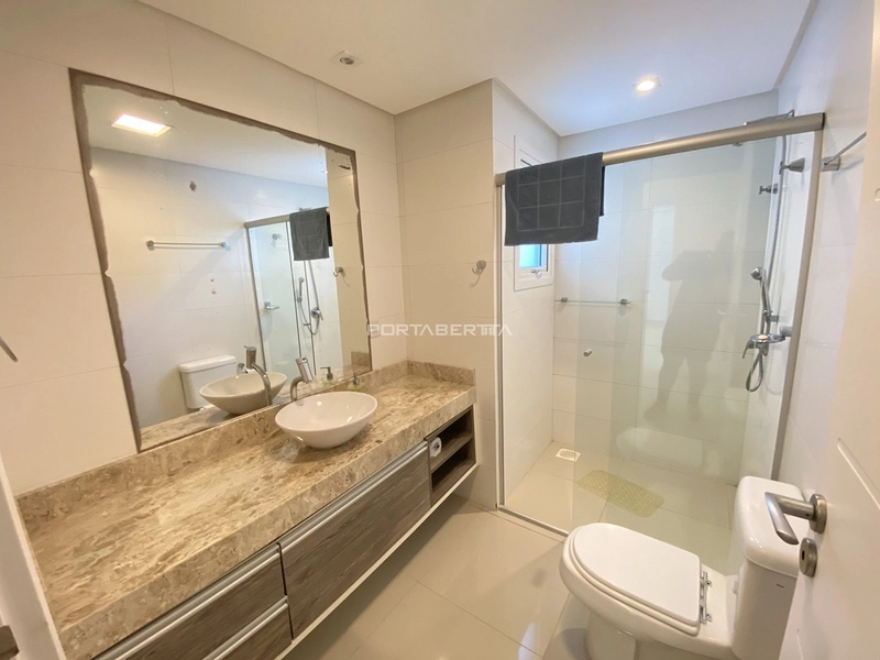 Casa com 04 suítes à venda no condomínio Las Palmas em Xangri-lá RS: 12ª foto da galeria de imagens do imóvel