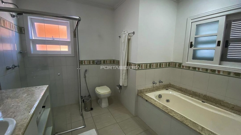 Casa à venda com 05 dormitórios no condomínio Atlântida Lagos Park: 2ª foto da galeria de imagens do imóvel