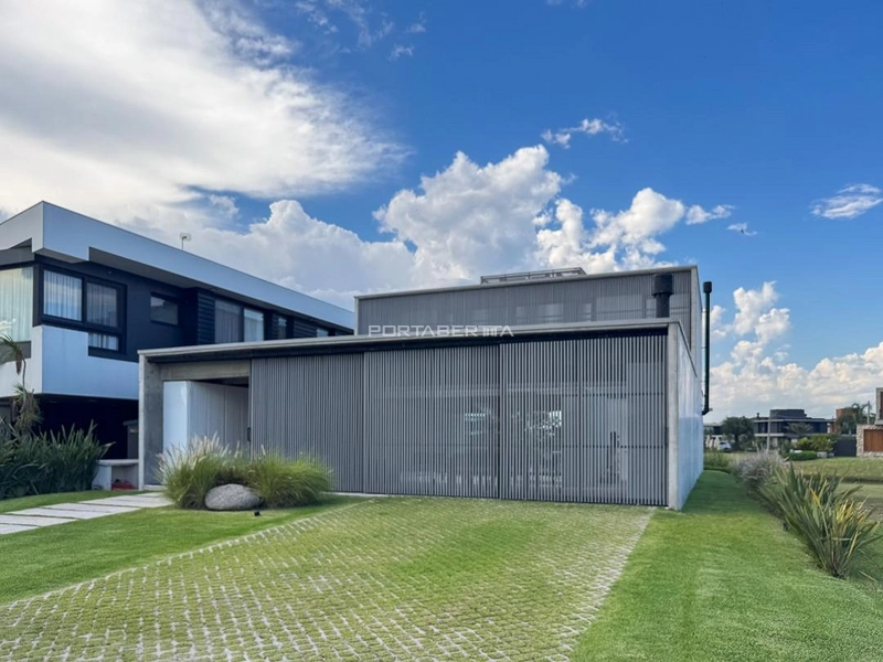 Sobrado mobiliado, beira lago, Condomínio Sense: 25ª foto da galeria de imagens do imóvel