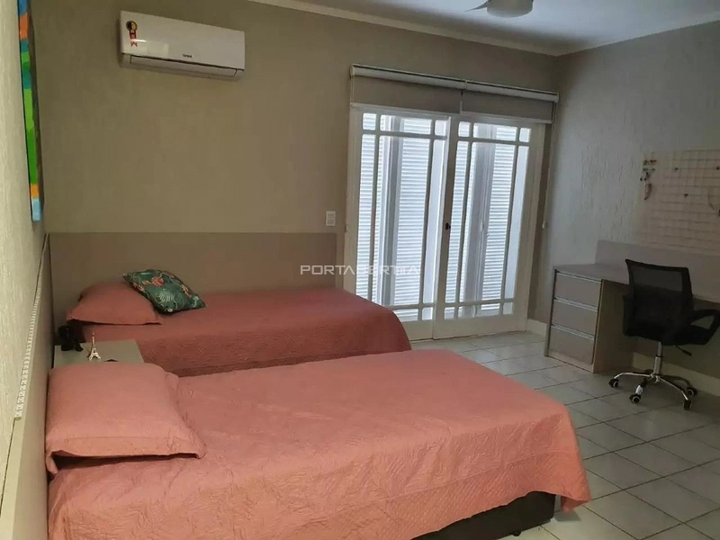 Casa à venda com 04 suítes no condomínio Atlântida Lagos Park: 2ª foto da galeria de imagens do imóvel