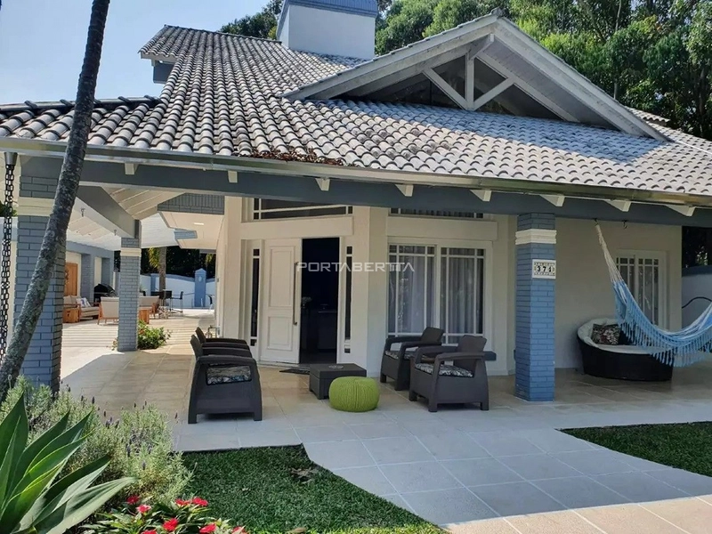 Casa à venda com 04 suítes no condomínio Atlântida Lagos Park: 18ª foto da galeria de imagens do imóvel