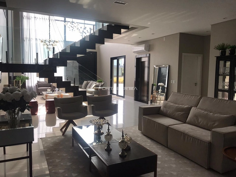 Sobrado beira lago, mobiliado e decorado, condomínio Enseada.: 44ª foto da galeria de imagens do imóvel